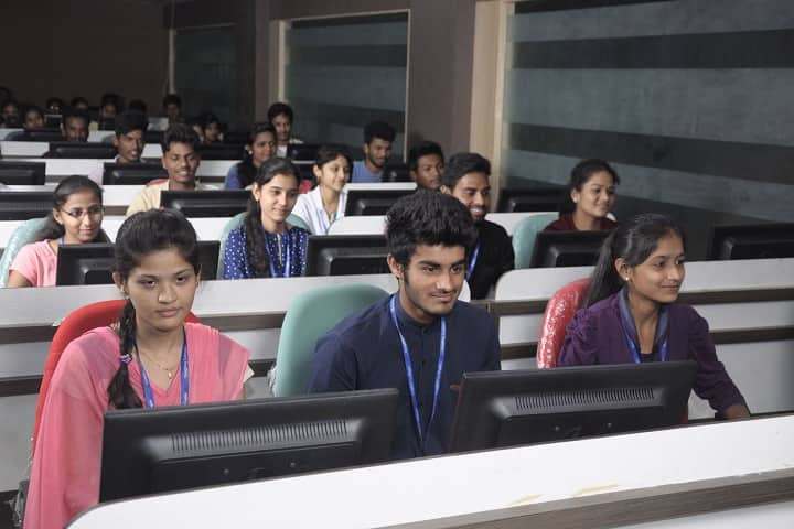 Vaagdevi Degree and PG College campus in Hanamkonda, Telangana, India — photo 5