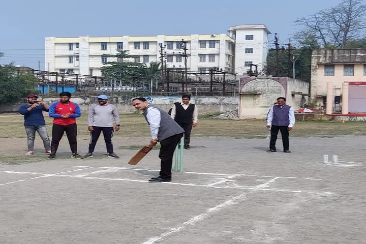 C M Dubey Post Graduate College campus in Bilaspur, Chhattisgarh, India — photo 2