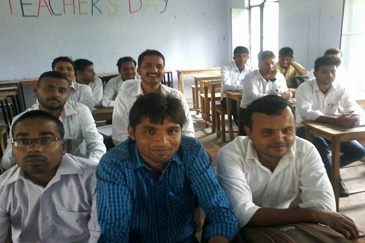 Maharaja Balbhadra Singh Raikwar Mahavidyalaya campus in Bahraich, Uttar Pradesh, India — photo 2