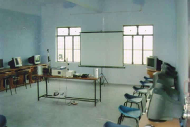 Maharaja Balbhadra Singh Raikwar Mahavidyalaya campus in Bahraich, Uttar Pradesh, India — photo 4