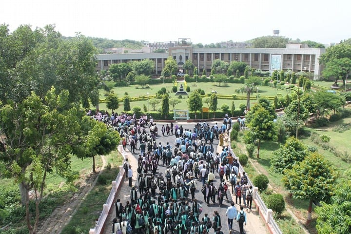MGCGV Chitrakoot campus in Satna, Madhya Pradesh, India — photo 2