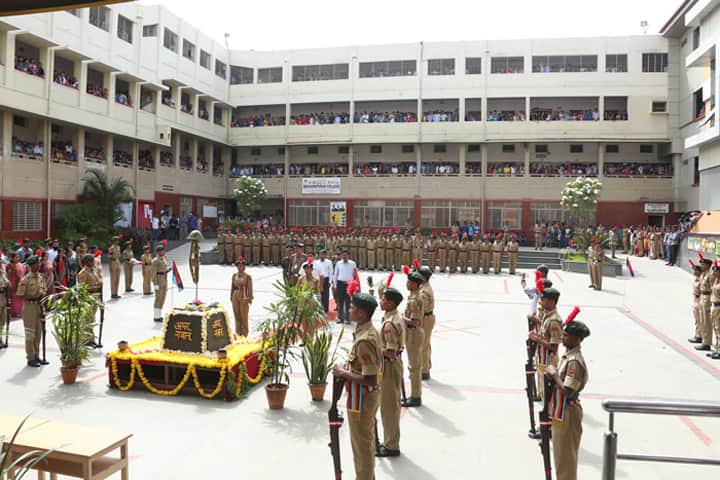 Seshadripuram College campus in Bangalore, Karnataka, India — photo 1