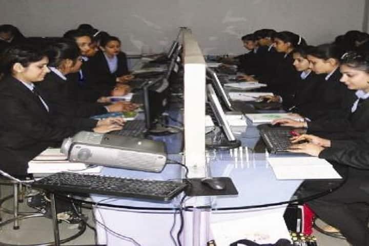 Master Tara Singh Memorial College for Women campus in Ludhiana, Punjab, India — photo 2