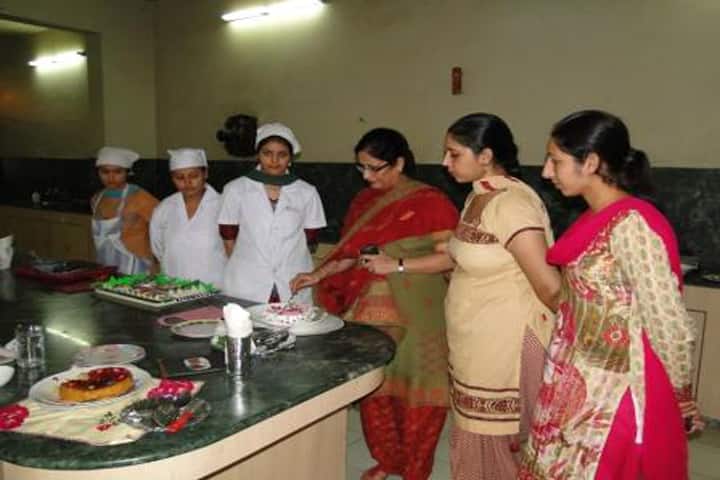 Master Tara Singh Memorial College for Women campus in Ludhiana, Punjab, India — photo 6