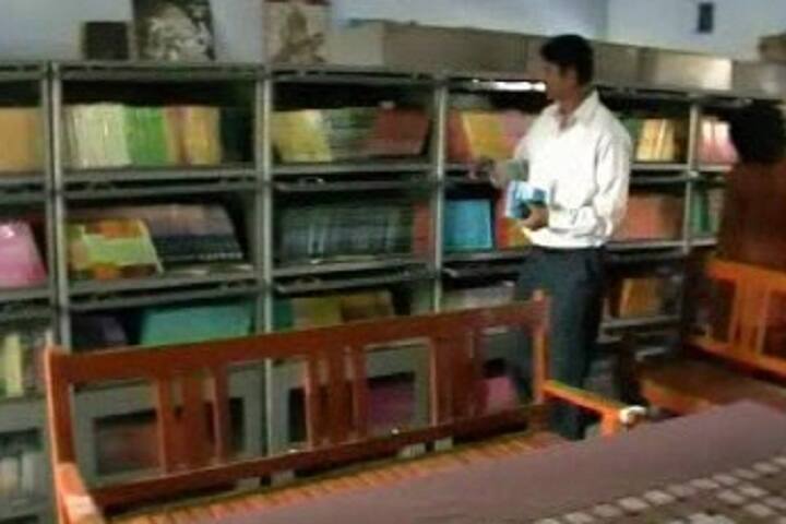 Raja Kanh PG College campus in Sultanpur, Uttar Pradesh, India — photo 5