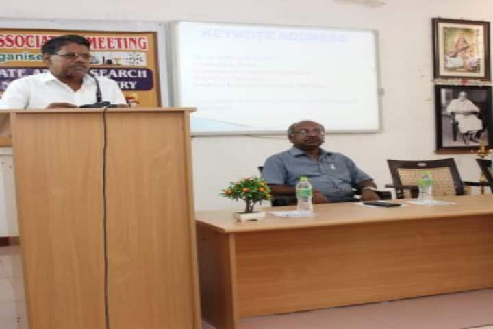 Vivekananda College campus in Madurai, Tamil Nadu, India — photo 2