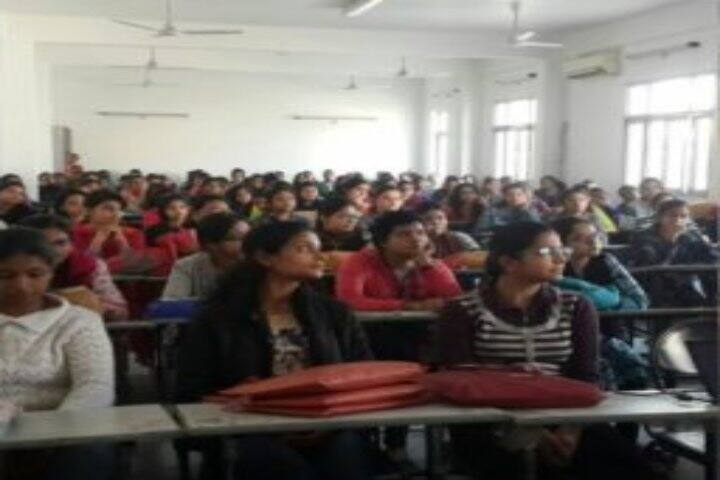 Isabella Thoburn College campus in Lucknow, Uttar Pradesh, India — photo 4