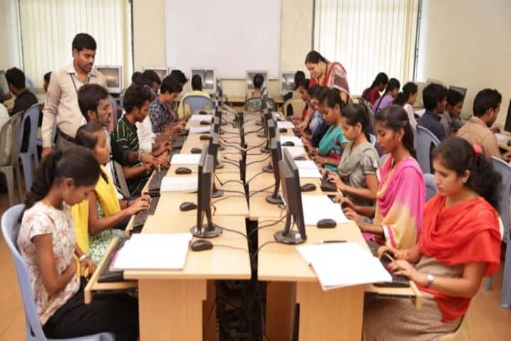Dr BR Ambedkar College campus in Hyderabad, Telangana, India — photo 2
