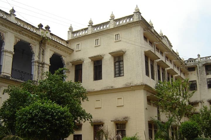 DAV College Kanpur campus in Kanpur, Uttar Pradesh, India — photo 1