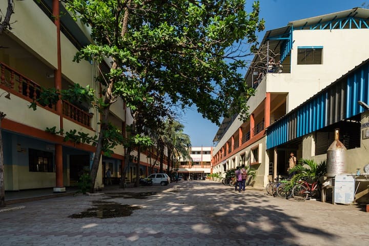 Sanjay Gandhi Polytechnic campus in Ballari, Karnataka, India — photo 2