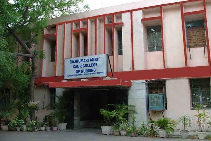 RAK College of Nursing campus in New Delhi, Delhi, India — photo 1