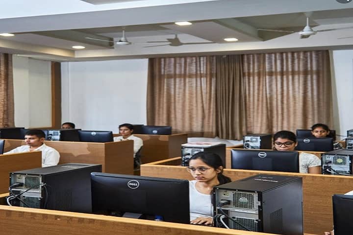 DY Patil Agriculture and Technical University campus in Kolhapur, Maharashtra, India — photo 5