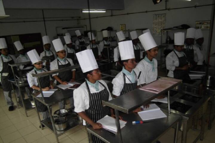 Asan Memorial College of Arts and Science campus in Chennai, Tamil Nadu, India — photo 4