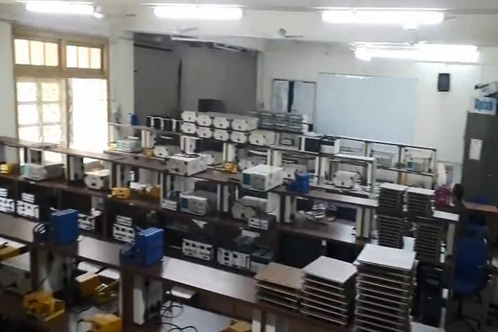St Xavier's Technical Institute campus in Mumbai, Maharashtra, India — photo 6