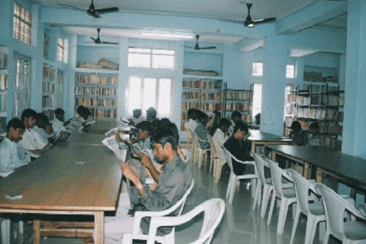 Sri Ramakrishna Degree and PG College campus in Nandyal, Andhra Pradesh, India — photo 4