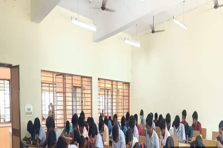Sri VSSC Government Degree College campus in Sullurupeta, Andhra Pradesh, India — photo 3