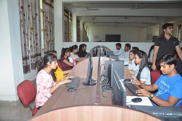 School of Engineering and Technology campus in Bahadurgarh, Haryana, India — photo 6