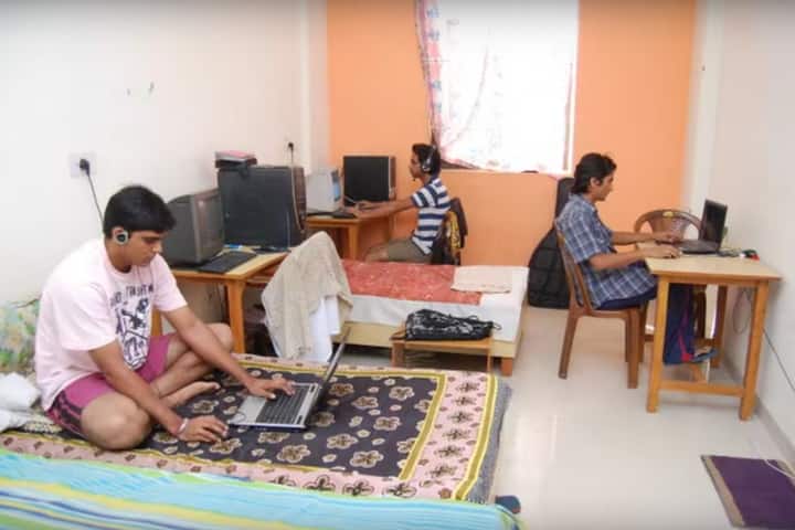 Shobhit University campus in Saharanpur, Uttar Pradesh, India — photo 3