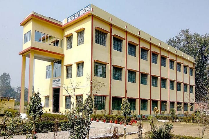 Sardar Patel Institute of Science and Technology Mahavidyalaya campus in Gorakhpur, Uttar Pradesh, India — photo 1