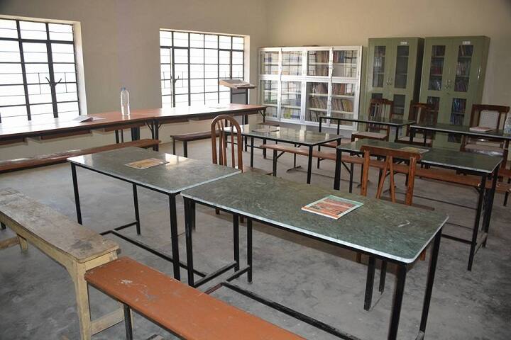 Sardar Patel Institute of Science and Technology Mahavidyalaya campus in Gorakhpur, Uttar Pradesh, India — photo 3