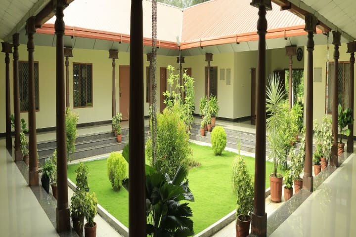 Thunchath Ezhuthachan Malayalam University campus in Malappuram, Kerala, India — photo 1