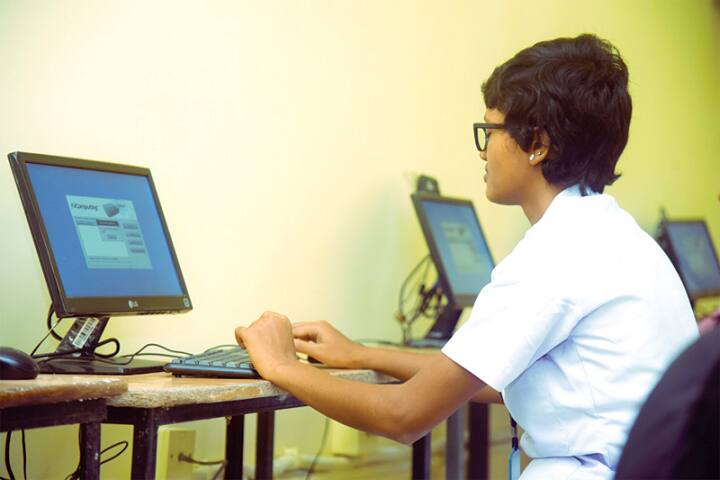 Pratibha Institute of Nursing campus in Raipur, Chhattisgarh, India — photo 4