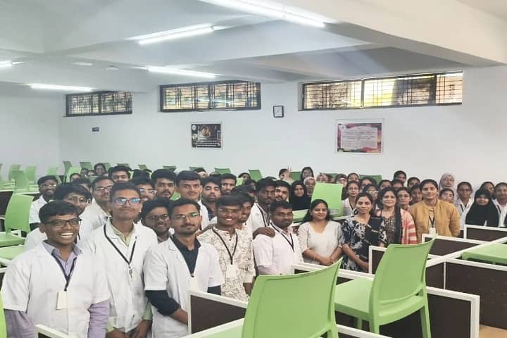 Dr Prafulla Patil Ayurvedic College and Research Centre campus in Parbhani, Maharashtra, India — photo 2