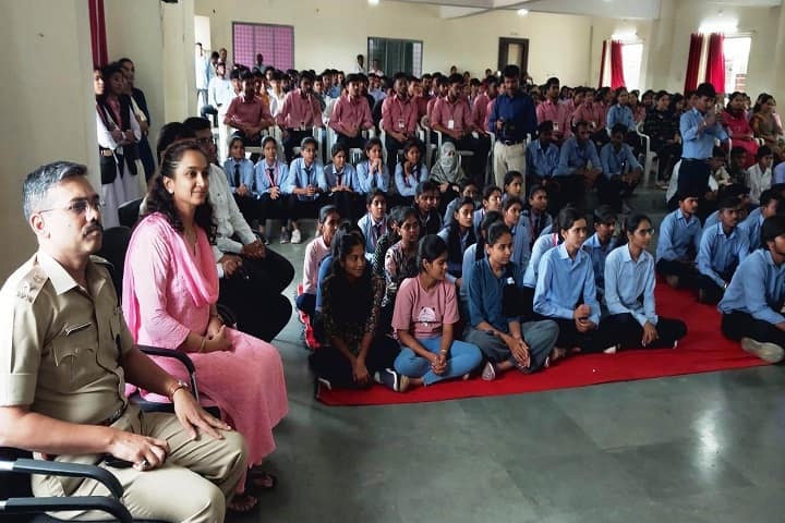 Rajarshi Shahu Maharaj Ayurved College campus in Buldhana, Maharashtra, India — photo 4