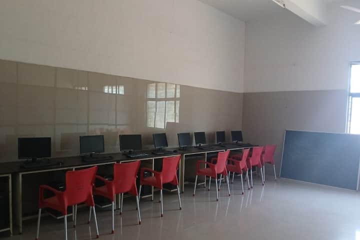 Shivganga Ayurvedic Medical College and Research Centre campus in Sangli, Maharashtra, India — photo 2