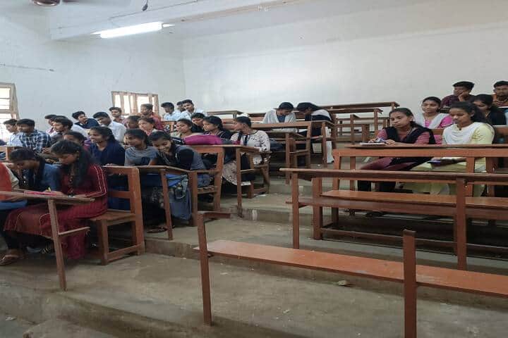 Government Degree College for Men campus in Srikakulam, Andhra Pradesh, India — photo 3