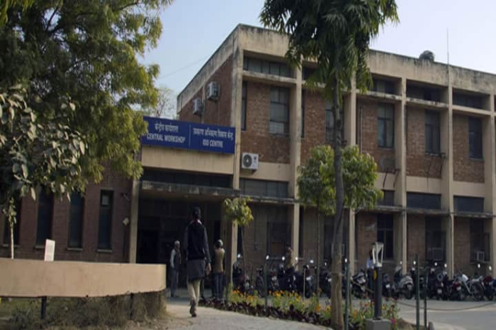 Centre for Sensors campus in New Delhi, Delhi, India — photo 1