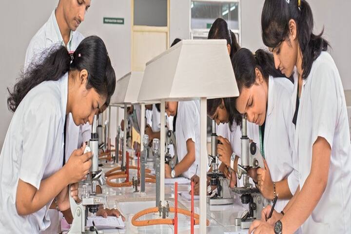 KMCH College of Pharmacy campus in Coimbatore, Tamil Nadu, India — photo 4
