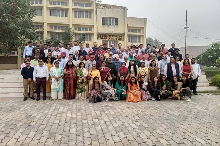 Government College for Girls campus in Gurgaon, Haryana, India — photo 4