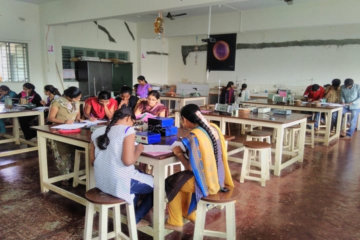 Kalpataru First Grade Science College campus in Tiptur, Karnataka, India — photo 4