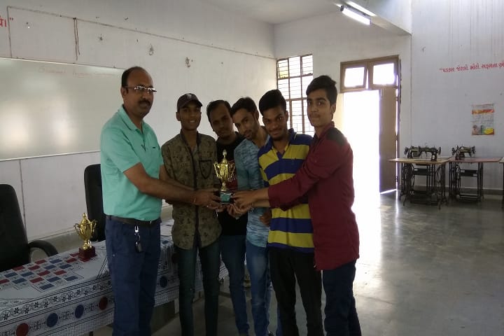 Government Polytechnic campus in Vadodara, Gujarat, India — photo 5