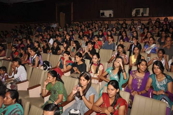 St Wilfreds College for Girls campus in Jaipur, Rajasthan, India — photo 5