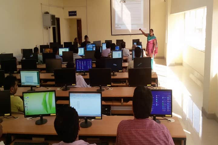 Deshbhakta Ratnappa Kumbhar College of Commerce campus in Kolhapur, Maharashtra, India — photo 4