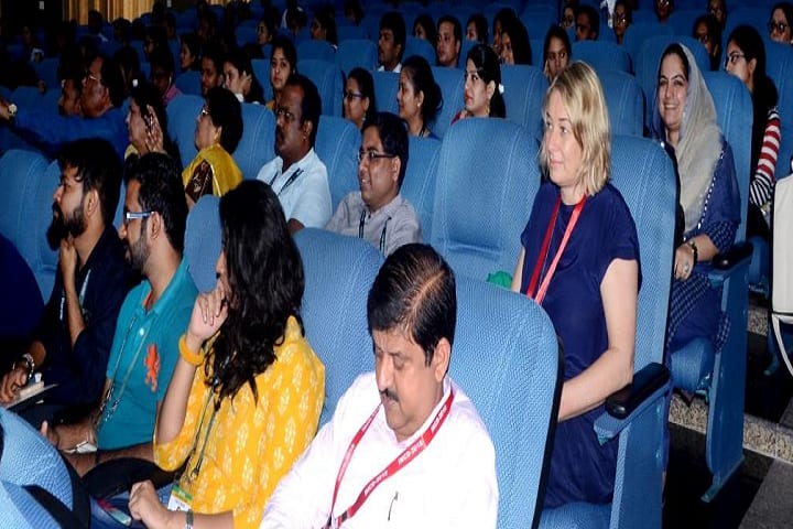Himalayan School of Yoga Sciences campus in Dehradun, Uttarakhand, India — photo 5
