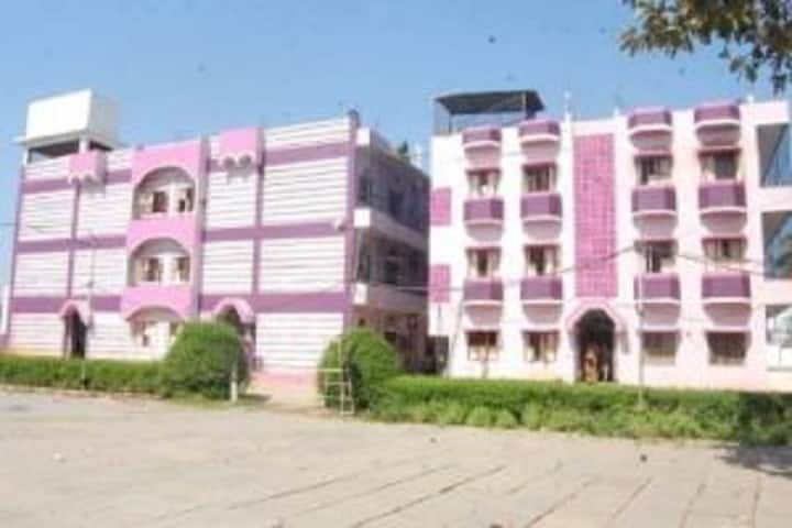 Sri Ramakrishna Degree College campus in Nandyal, Andhra Pradesh, India — photo 6