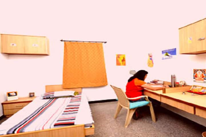 Seth Vishambhar Nath Institute of Pharmacy campus in Barabanki, Uttar Pradesh, India — photo 4