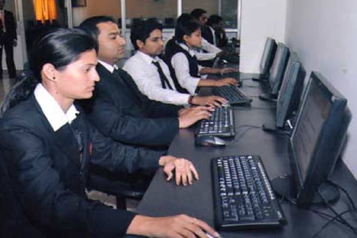 Seth Vishambhar Nath Institute of Pharmacy campus in Barabanki, Uttar Pradesh, India — photo 5