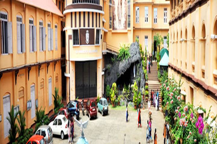 St Mary's College campus in Thrissur, Kerala, India — photo 1
