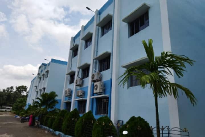 Harichand Guruchand University campus in North 24 Parganas, West Bengal, India — photo 2