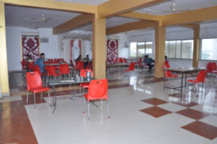 Sharnbasva University campus in Gulbarga, Karnataka, India — photo 5