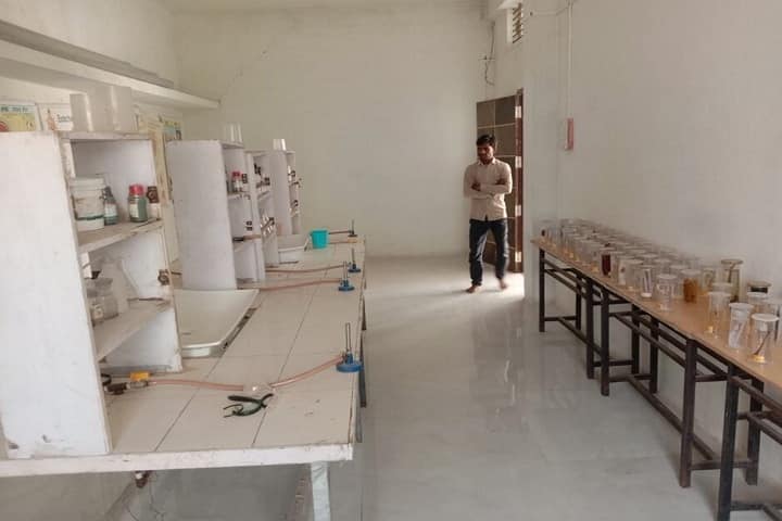 Adarsh Shiksha Mahavidyalaya campus in Chhatarpur, Madhya Pradesh, India — photo 4