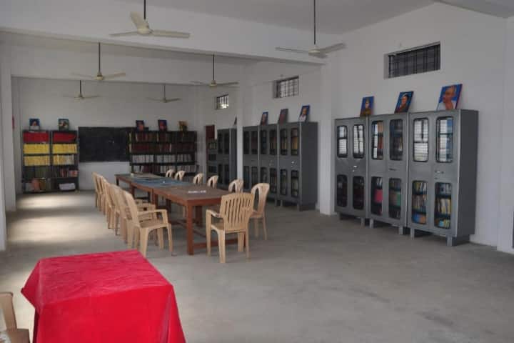 Adarsh Shiksha Mahavidyalaya campus in Chhatarpur, Madhya Pradesh, India — photo 5