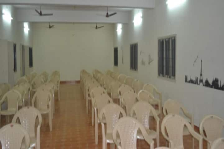 Dr SRJ College of Education campus in Thanjavur, Tamil Nadu, India — photo 4