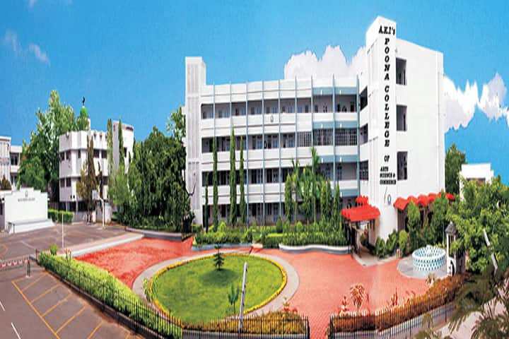 Poona College of Arts Science and Commerce campus in Pune, Maharashtra, India — photo 1