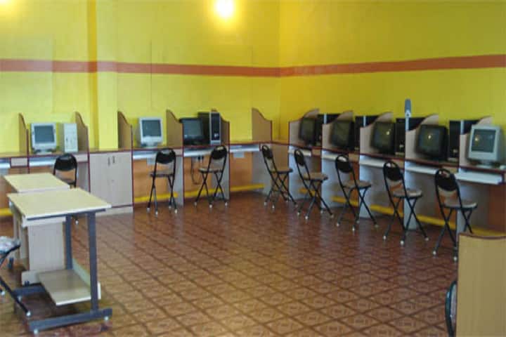 St Xavier's College of Education campus in Pudukkottai, Tamil Nadu, India — photo 4
