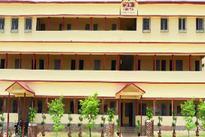 Sariya College campus in Suriya, Jharkhand, India — photo 1
